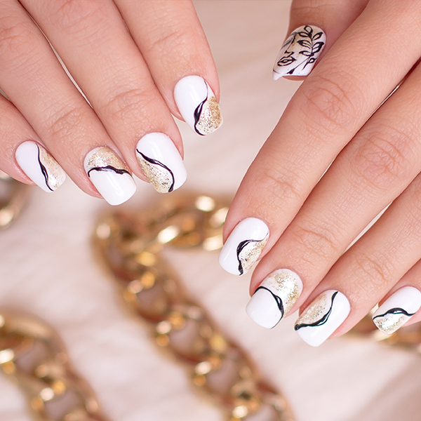 Noa Manicures